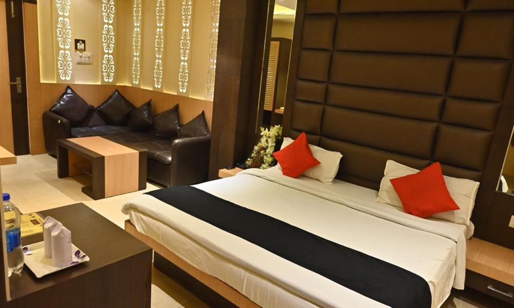 Hotel Royal Cottage Kanpur Exterior foto